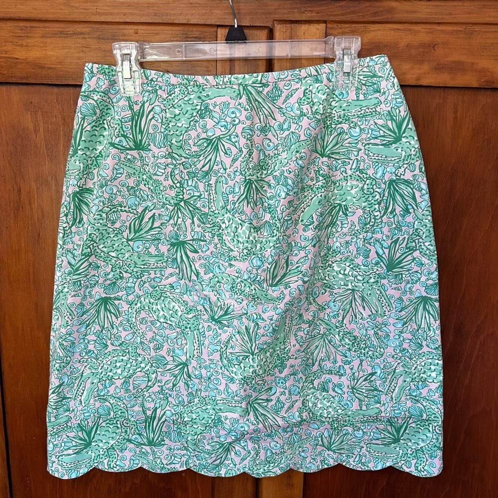 Lilly Pulitzer size 10 “See ya later, Alligator” print 🐊 scallop hemmed skirt